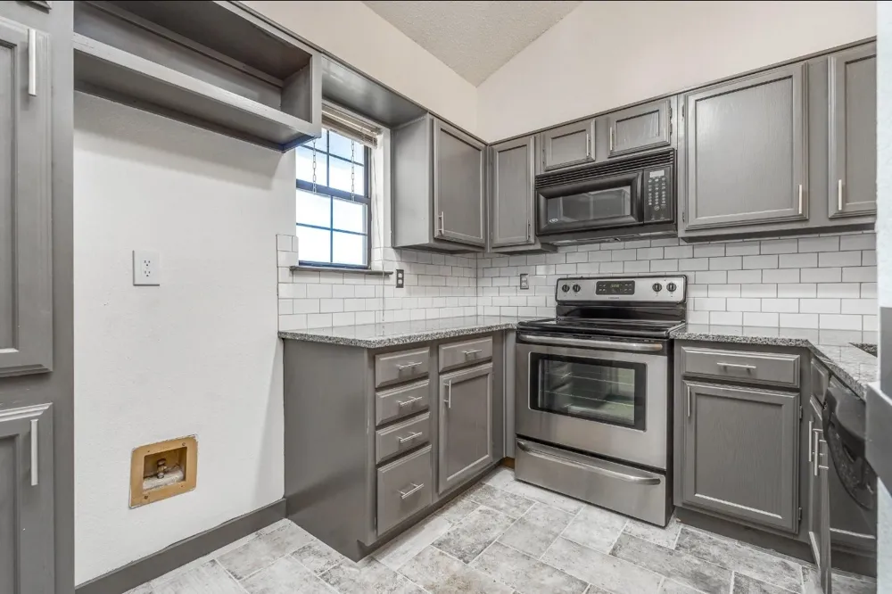 4800 W Lovers Lane #315 Dallas, TX 75209