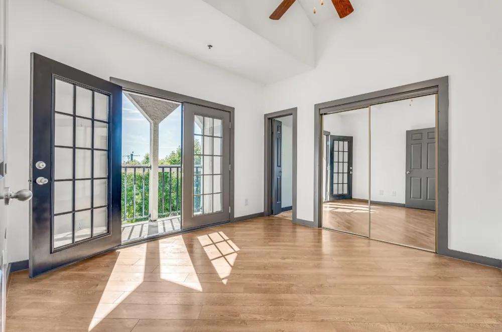 4800 W Lovers Lane #315 Dallas, TX 75209