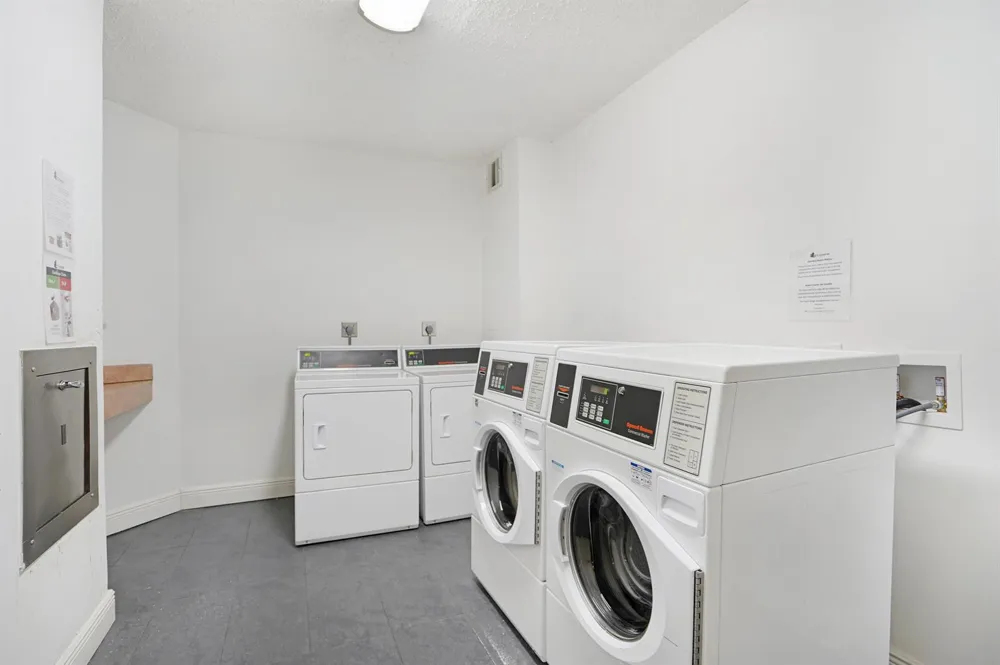 3801 S Ocean Drive #8T Hollywood, FL 33019