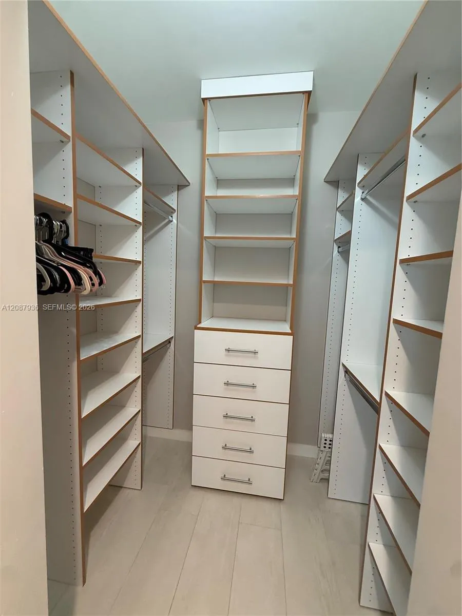 110 Washington Ave #2614 Miami Beach, FL 33139