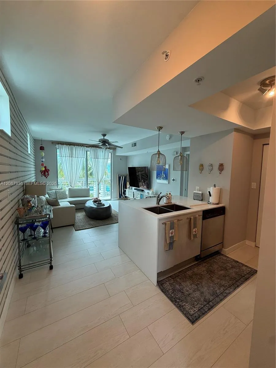 110 Washington Ave #2614 Miami Beach, FL 33139