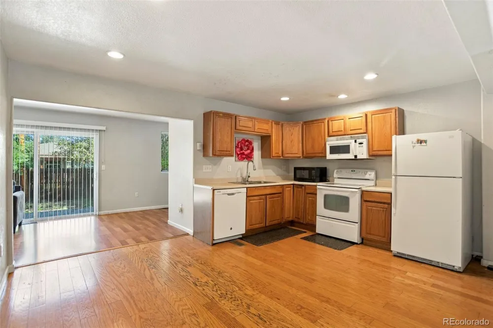11959 E 7th Avenue Aurora, CO 80010