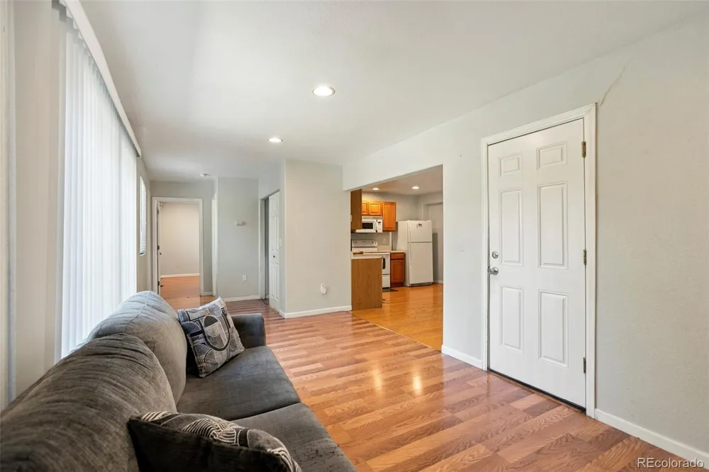 11959 E 7th Avenue Aurora, CO 80010