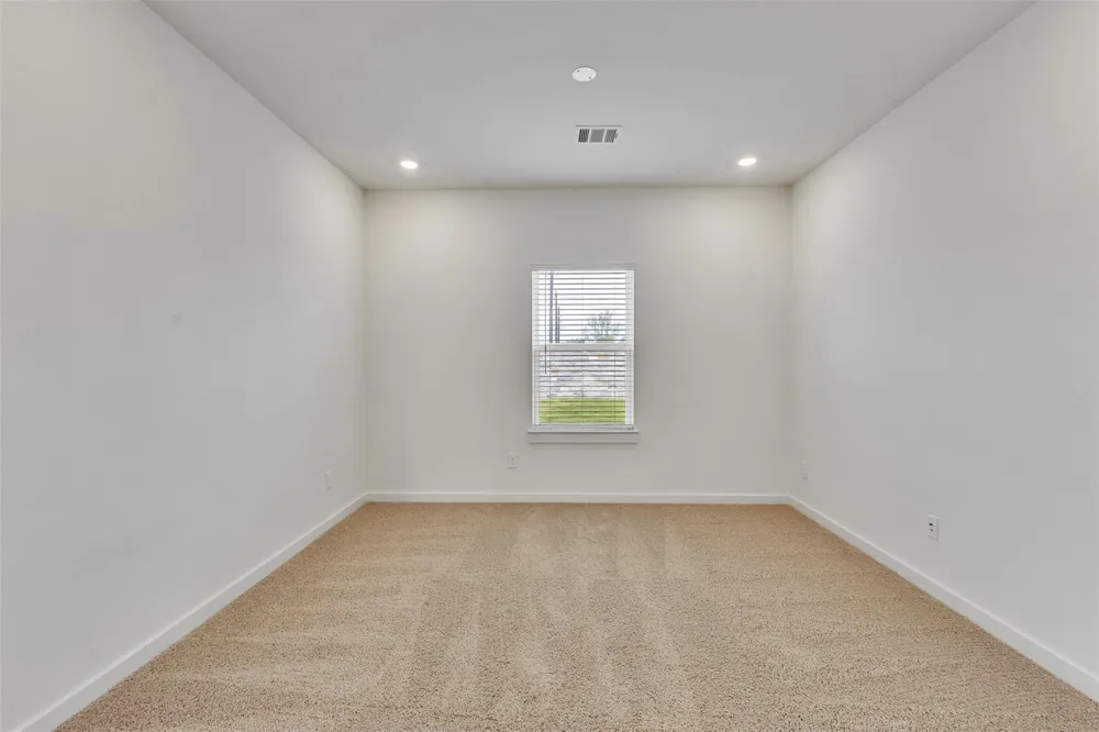 3206 Emerald Hills Drive Angleton, TX 77515