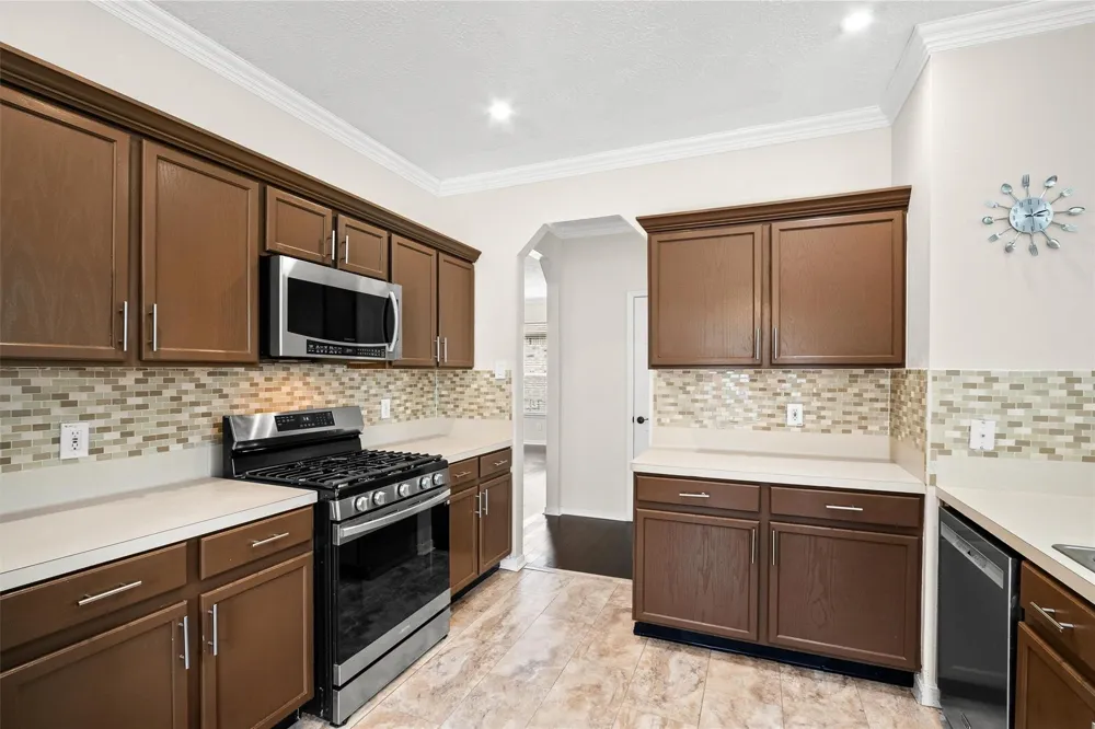 21930 Holly Branch Drive Tomball, TX 77375