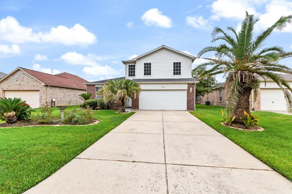 21930 Holly Branch Drive Tomball, TX 77375