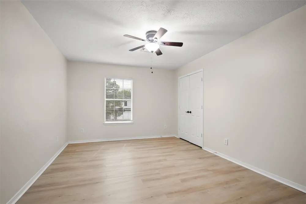 21930 Holly Branch Drive Tomball, TX 77375