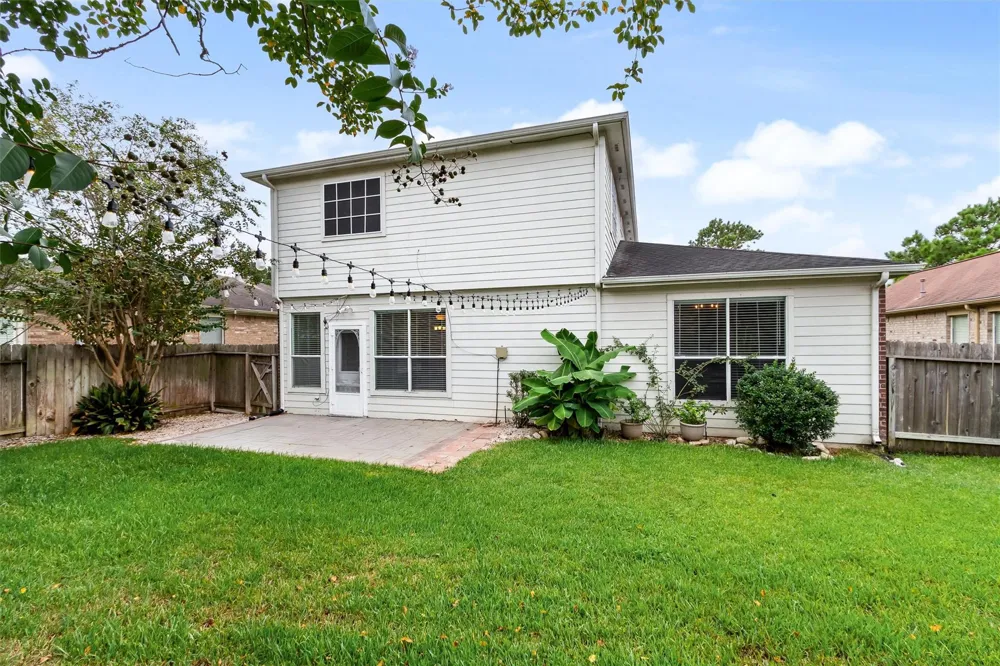 21930 Holly Branch Drive Tomball, TX 77375