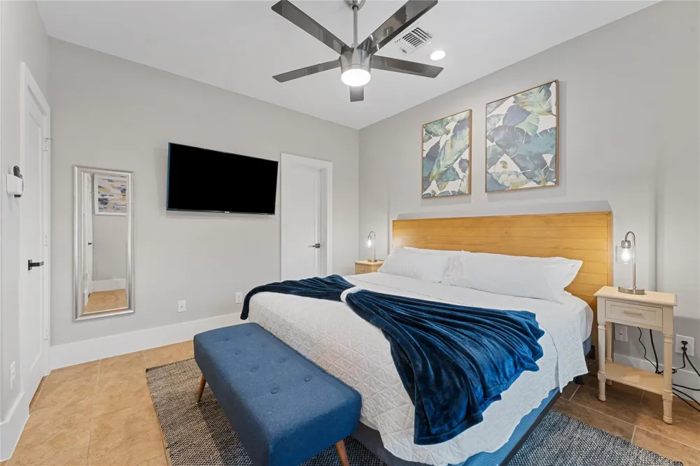 3802 Lovejoy Street Houston, TX 77003