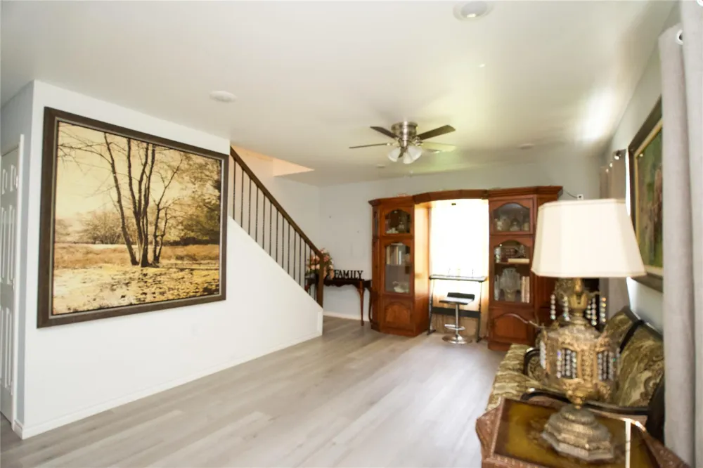 1313 County Road 5023 Cleveland, TX 77327