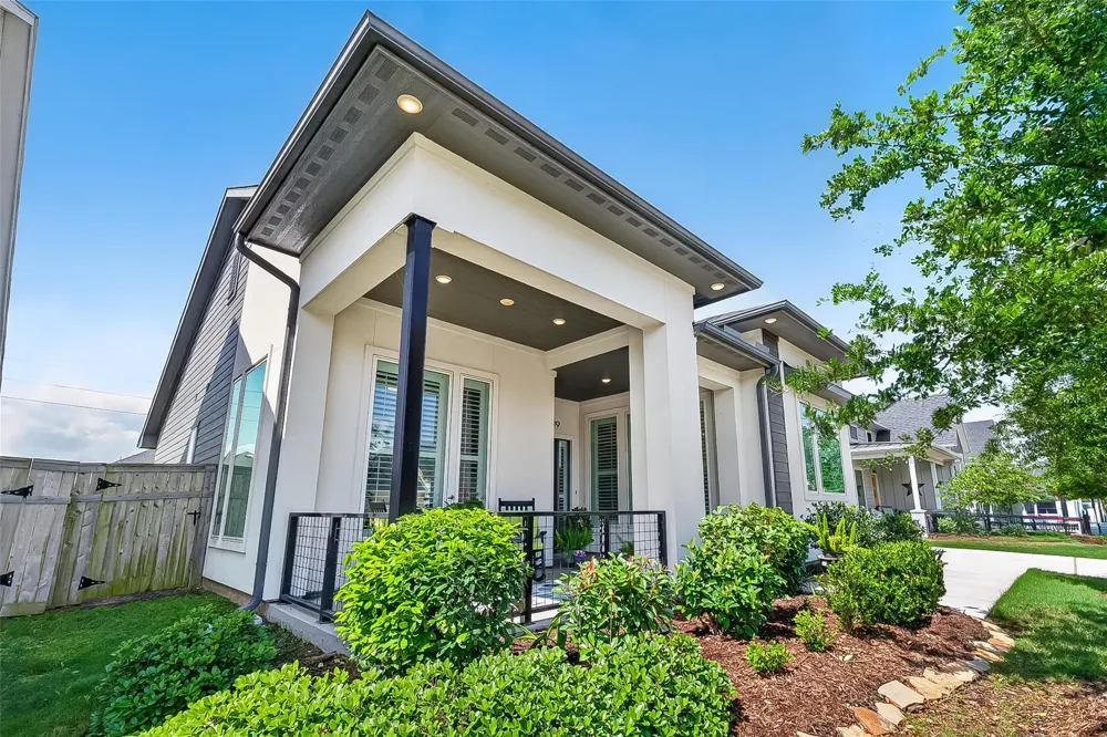28919 Harbor Springs Court Fulshear, TX 77441