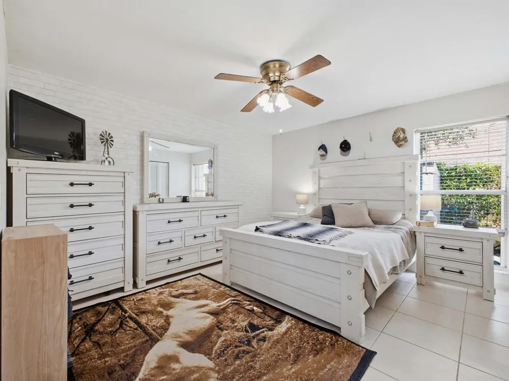 234 La Mancha Avenue Royal Palm Beach, FL 33411