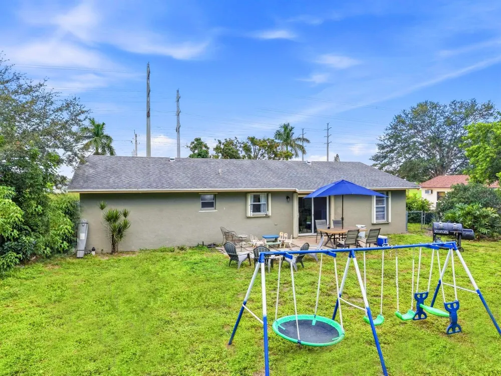 234 La Mancha Avenue Royal Palm Beach, FL 33411
