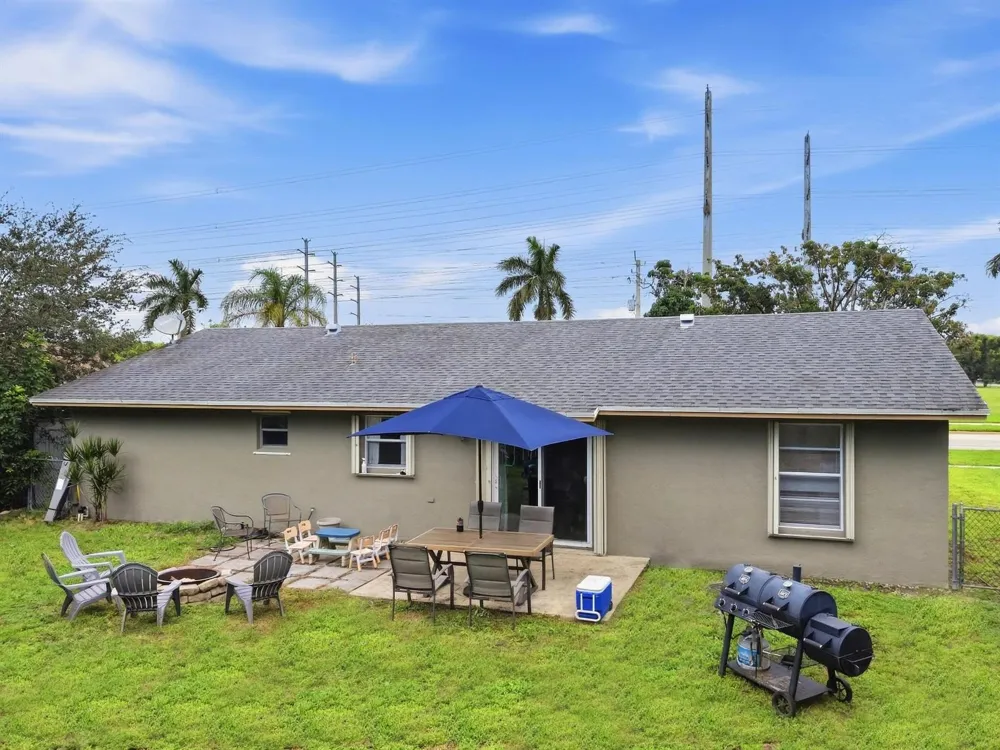 234 La Mancha Avenue Royal Palm Beach, FL 33411