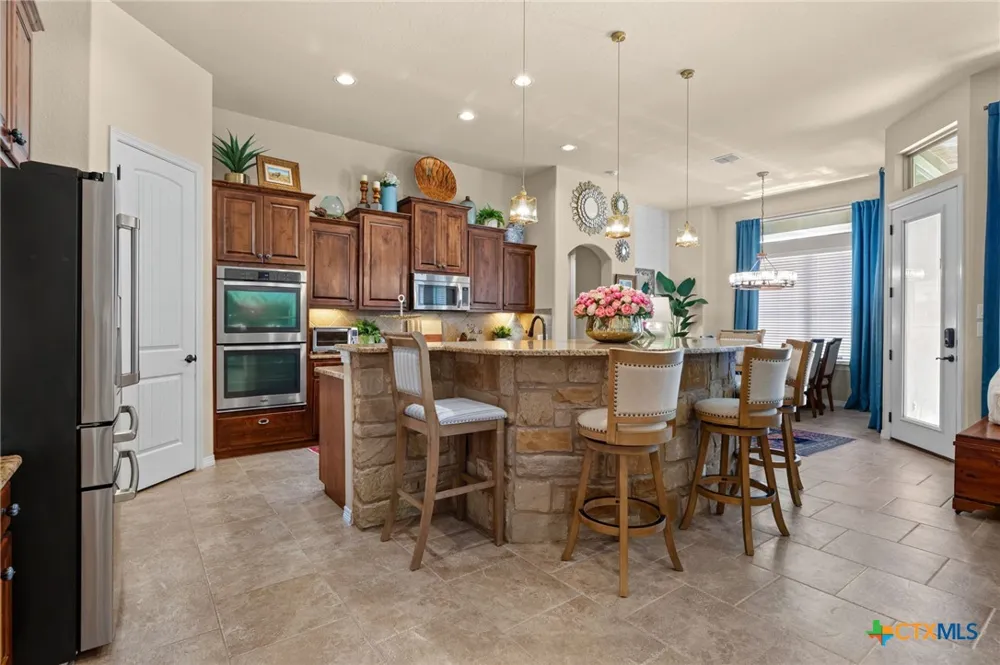 638 Cambridge Drive New Braunfels, TX 78132