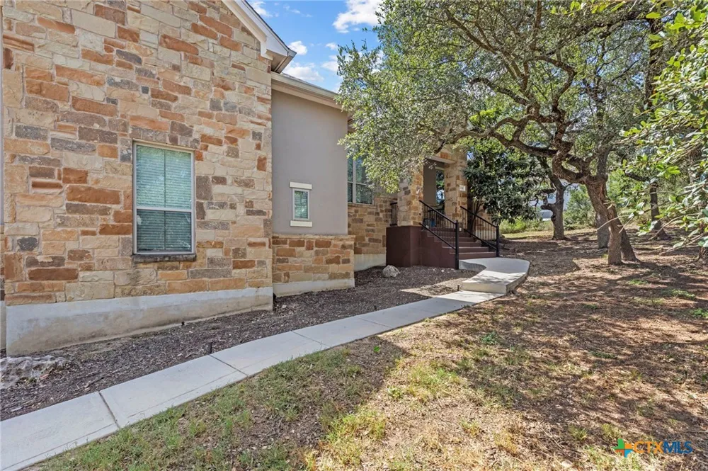 638 Cambridge Drive New Braunfels, TX 78132