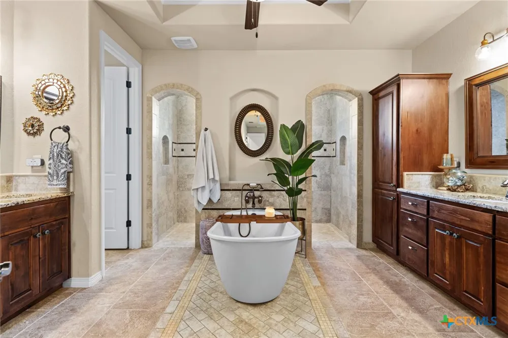 638 Cambridge Drive New Braunfels, TX 78132