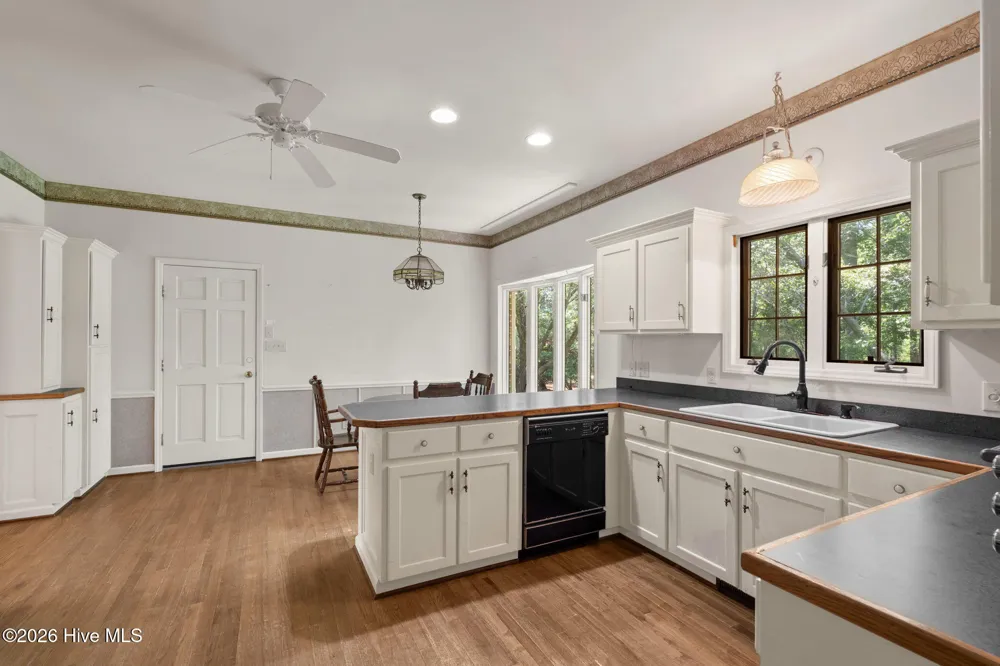 71 Myrtle Point Circle SW Supply, NC 28462