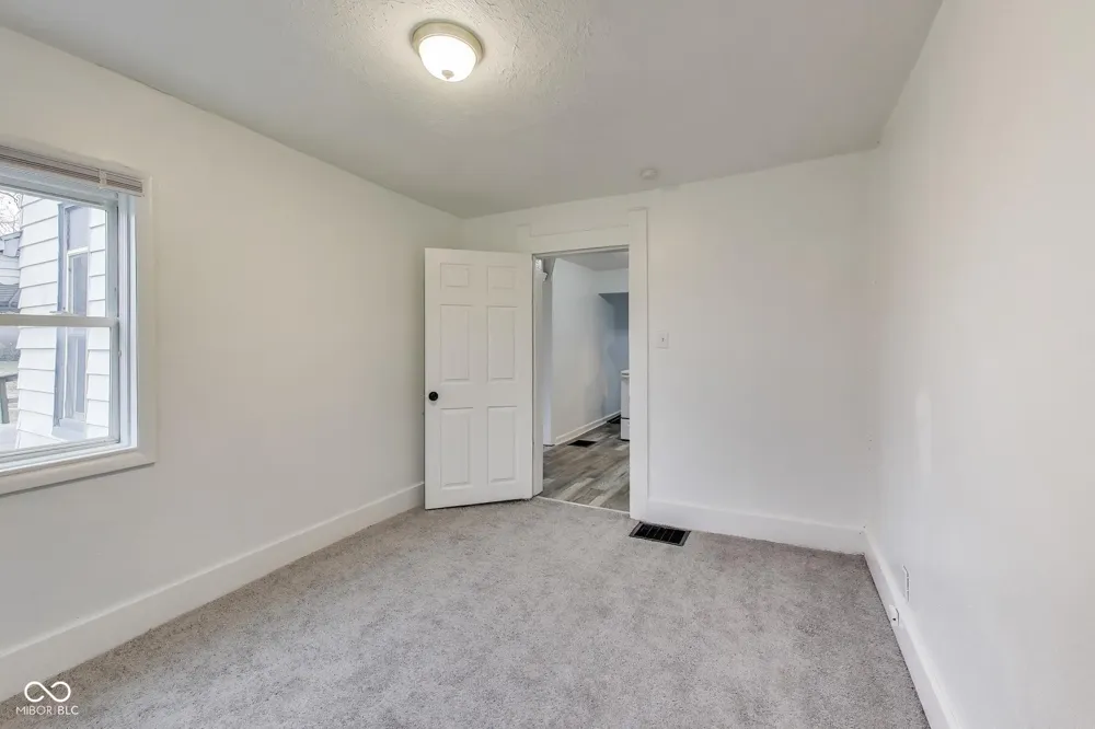 2219 Hovey Street Indianapolis, IN 46218