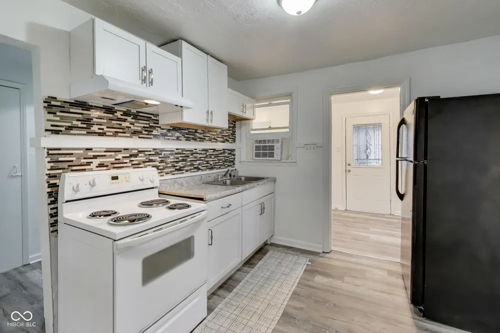 2219 Hovey Street Indianapolis, IN 46218