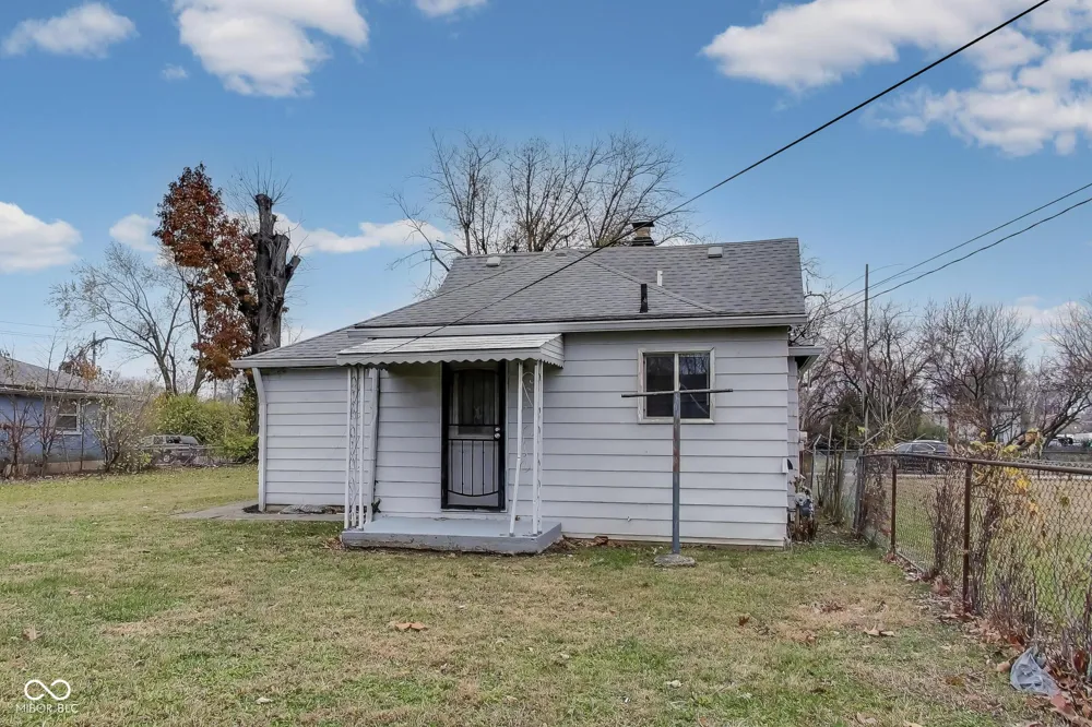 2219 Hovey Street Indianapolis, IN 46218