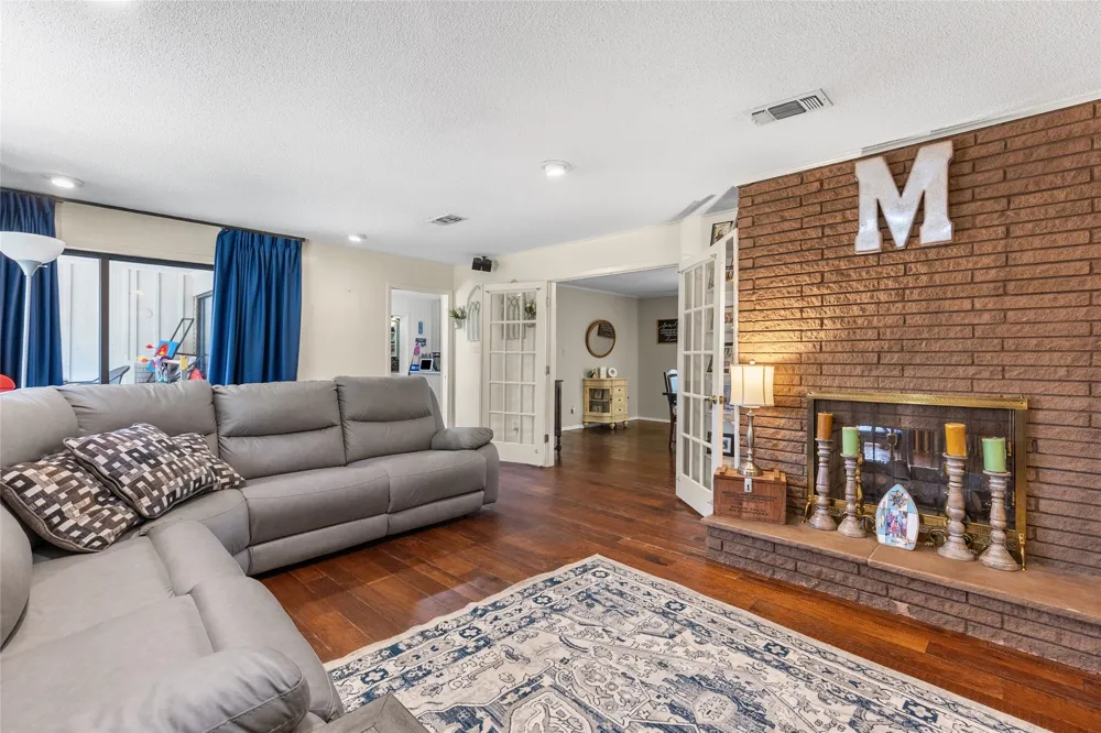 703 Texas Street Sulphur Springs, TX 75482
