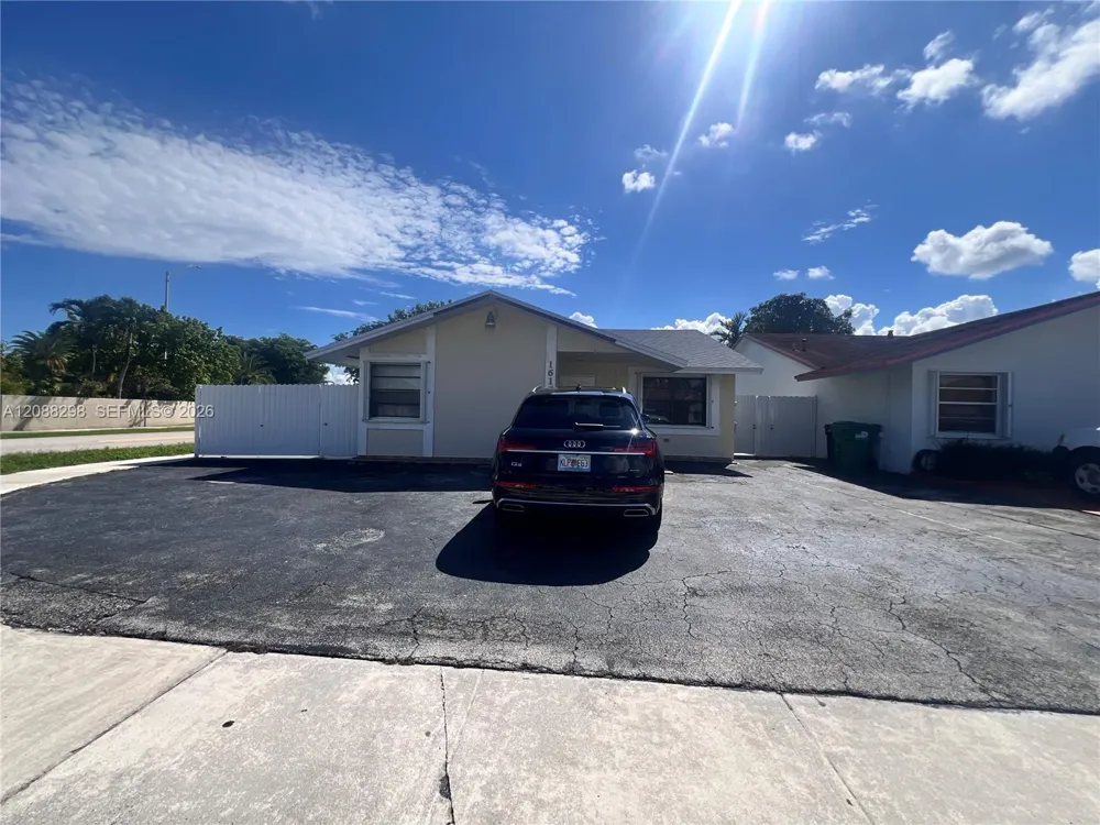 1615 SW 137th Pl #1 Miami, FL 33175