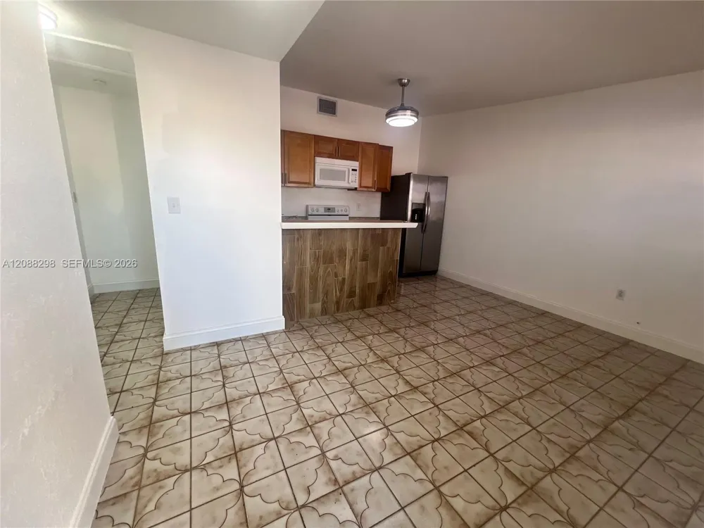1615 SW 137th Pl #1 Miami, FL 33175
