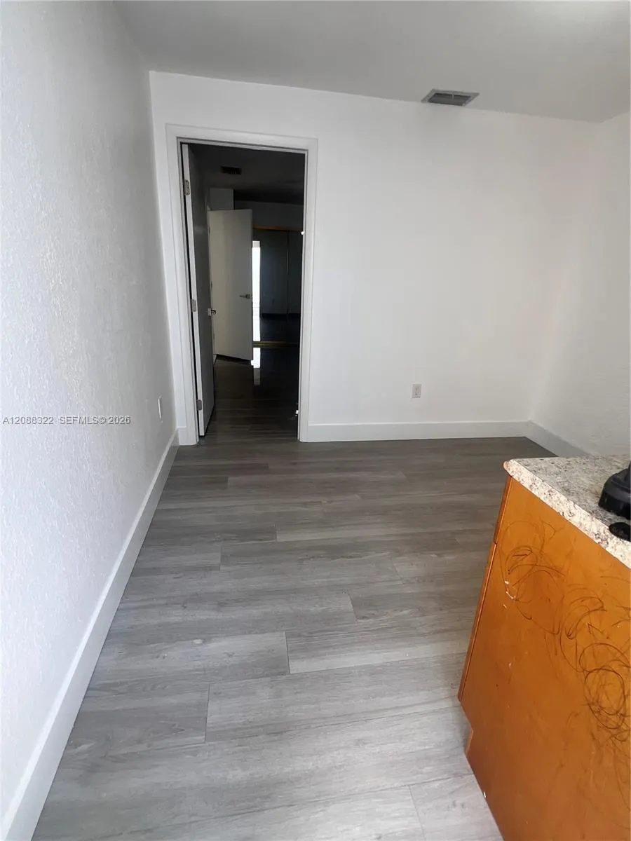 1615 SW 137th Pl #2 Miami, FL 33175