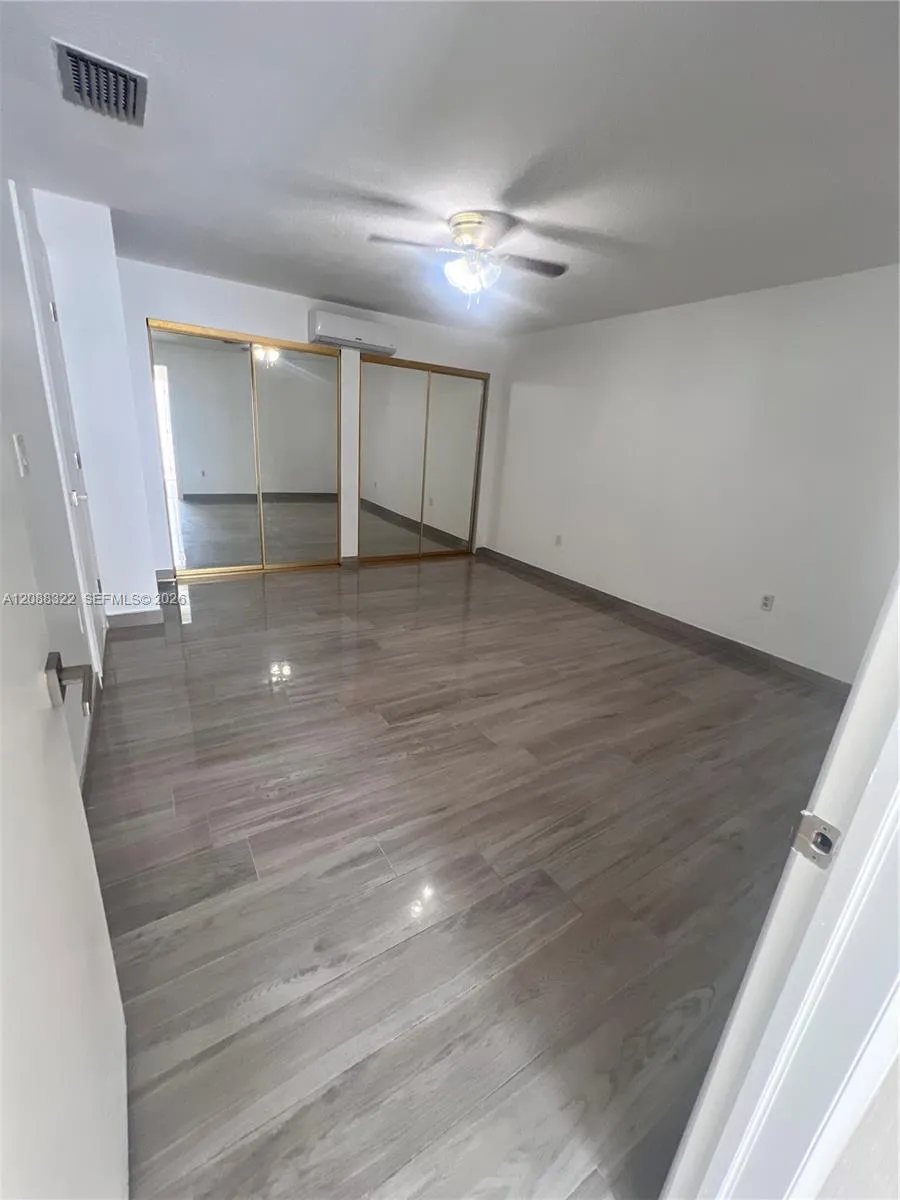 1615 SW 137th Pl #2 Miami, FL 33175