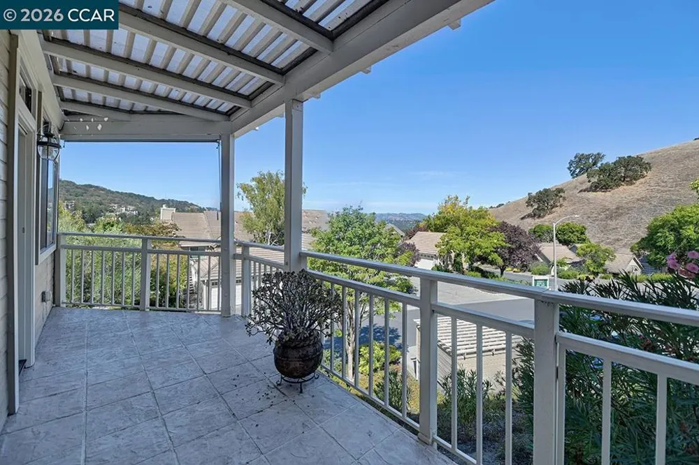 5201 Terra Granada Dr #3A Walnut Creek, CA 94595