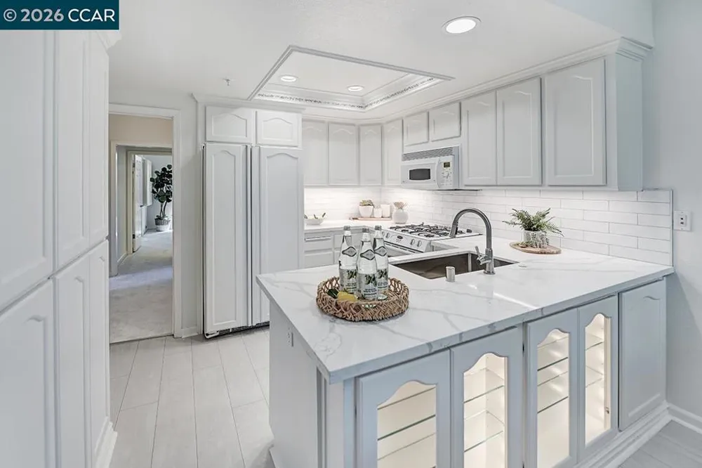 5201 Terra Granada Dr #3A Walnut Creek, CA 94595
