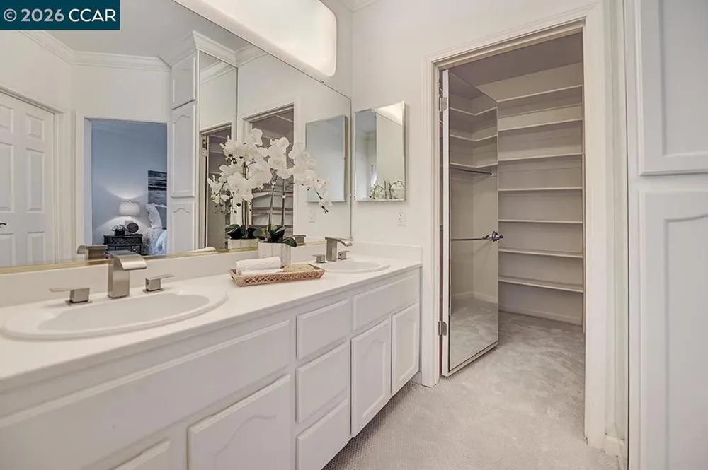 5201 Terra Granada Dr #3A Walnut Creek, CA 94595