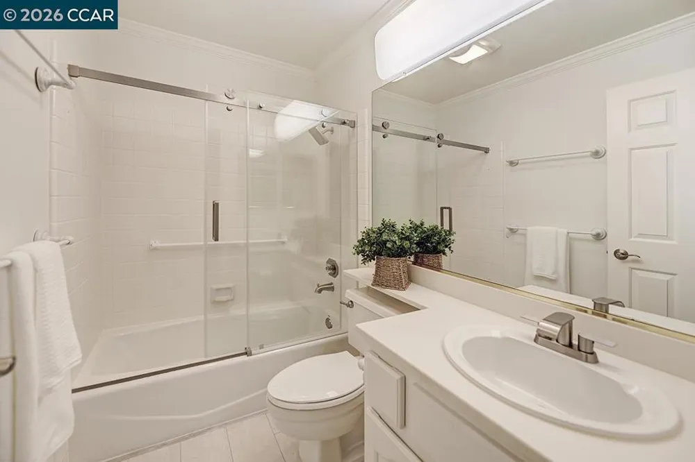 5201 Terra Granada Dr #3A Walnut Creek, CA 94595