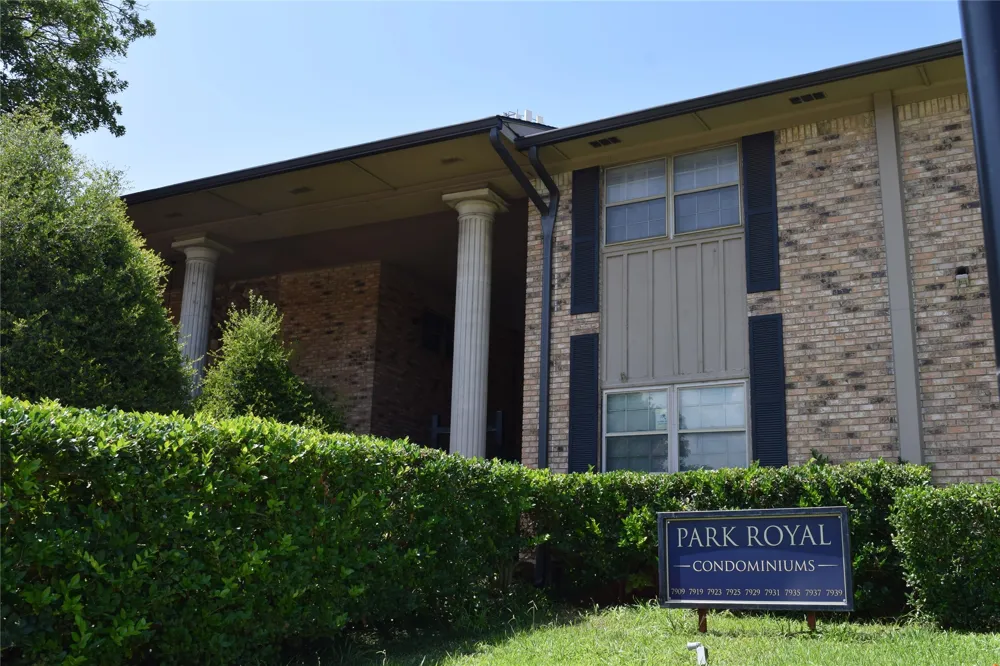 7931 Royal Lane #216 Dallas, TX 75230