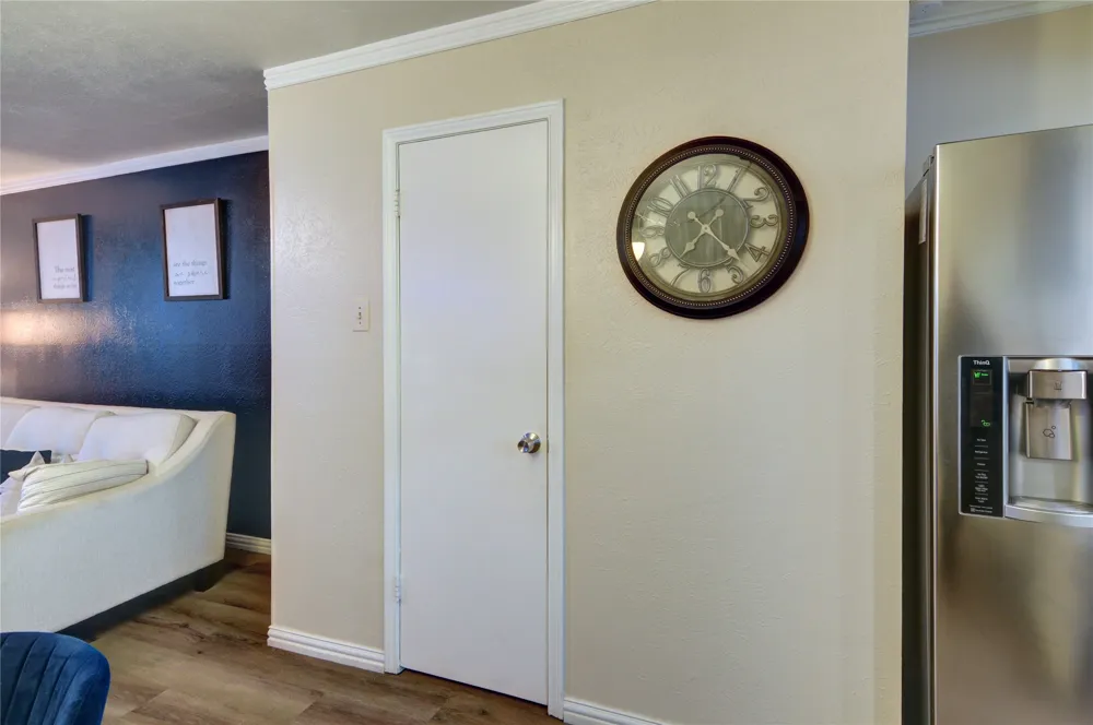 7931 Royal Lane #216 Dallas, TX 75230