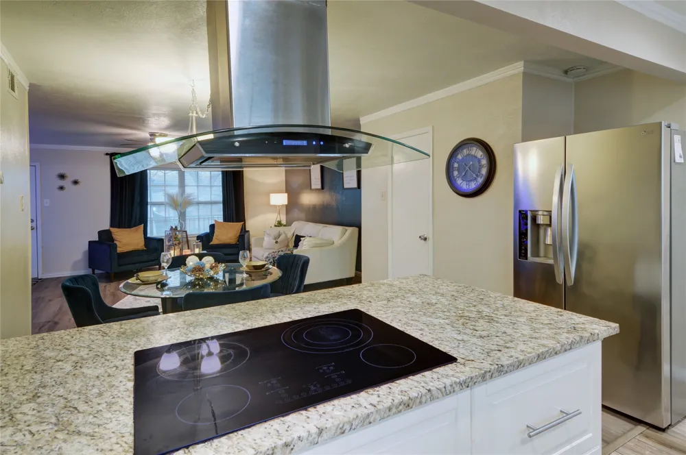 7931 Royal Lane #216 Dallas, TX 75230