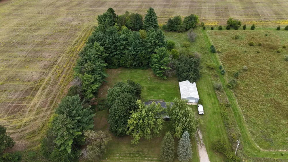 1100 Lilac Road Cambria Township, MI 49242