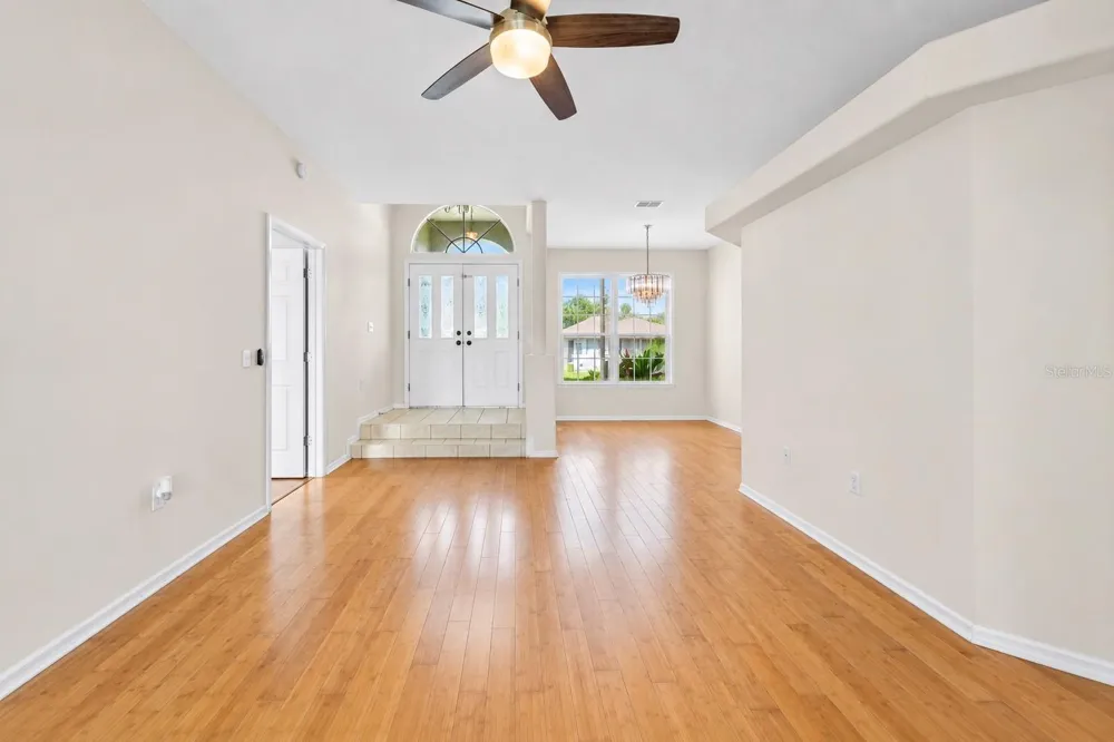 7040 FRASCATI LOOP Wesley Chapel, FL 33544
