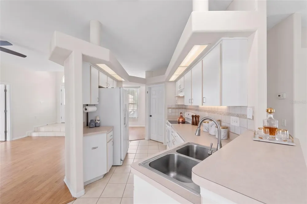 7040 FRASCATI LOOP Wesley Chapel, FL 33544