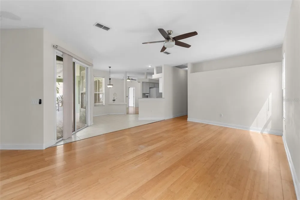 7040 FRASCATI LOOP Wesley Chapel, FL 33544