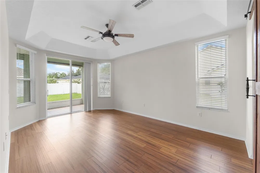 7040 FRASCATI LOOP Wesley Chapel, FL 33544