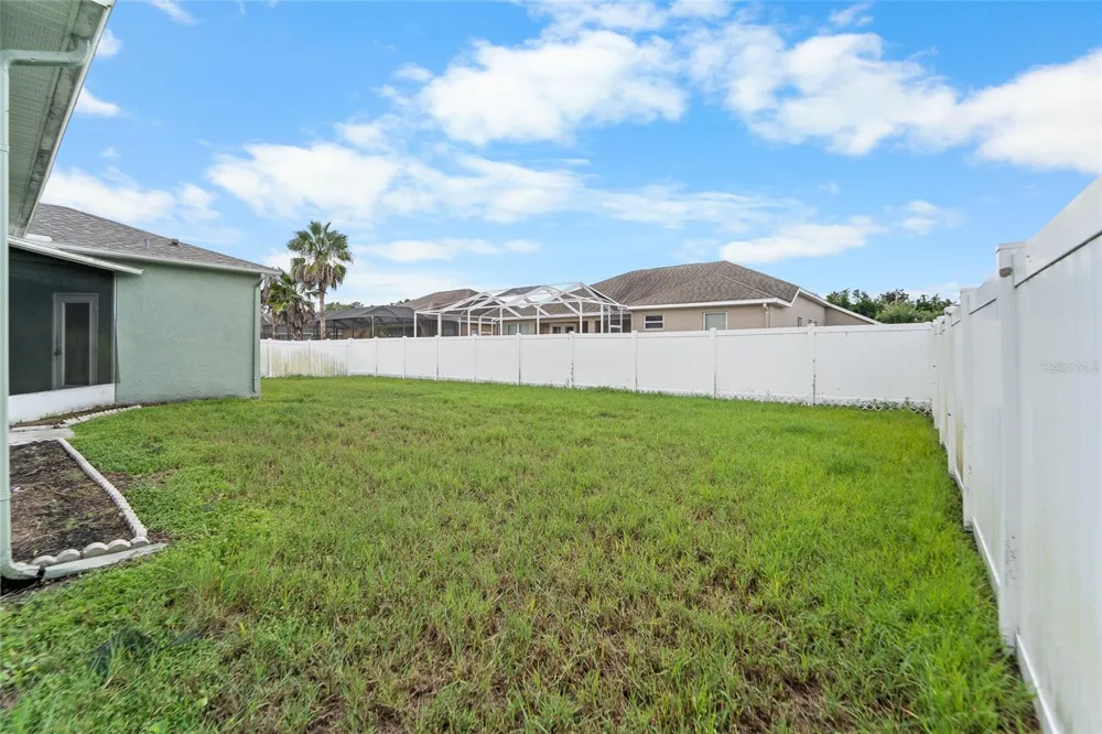 7040 FRASCATI LOOP Wesley Chapel, FL 33544