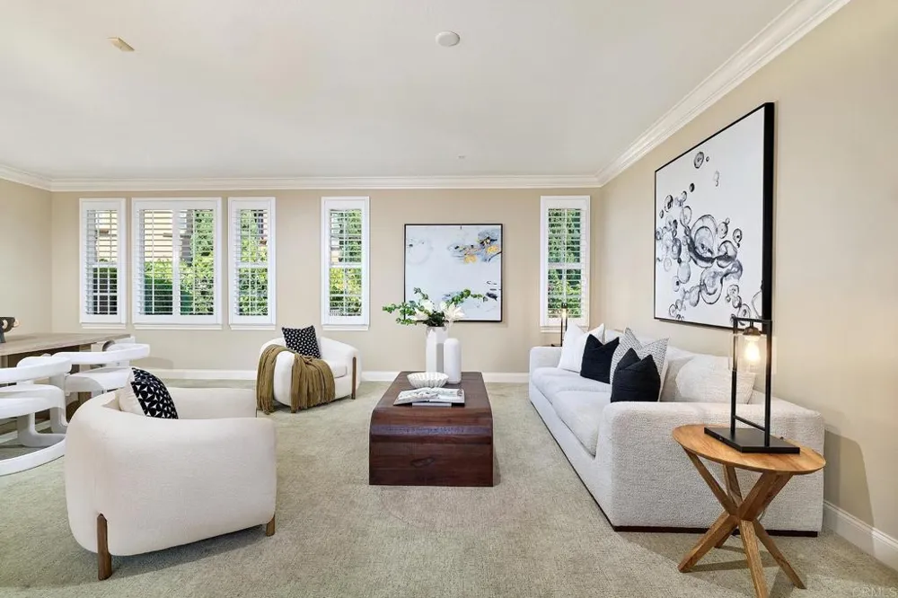 6936 SITIO CORDERO Carlsbad, CA 92009