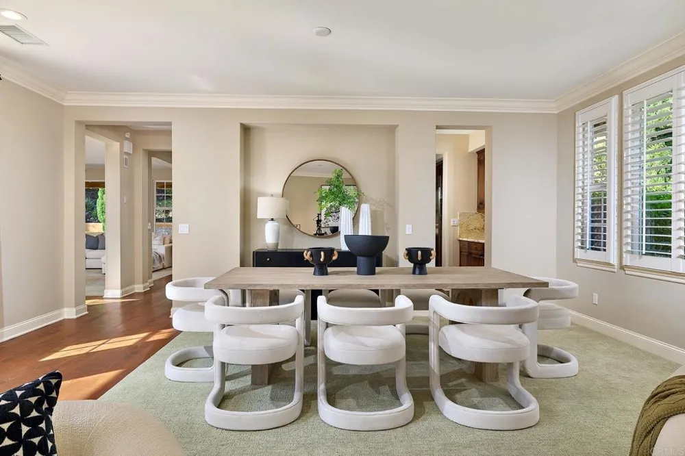 6936 SITIO CORDERO Carlsbad, CA 92009