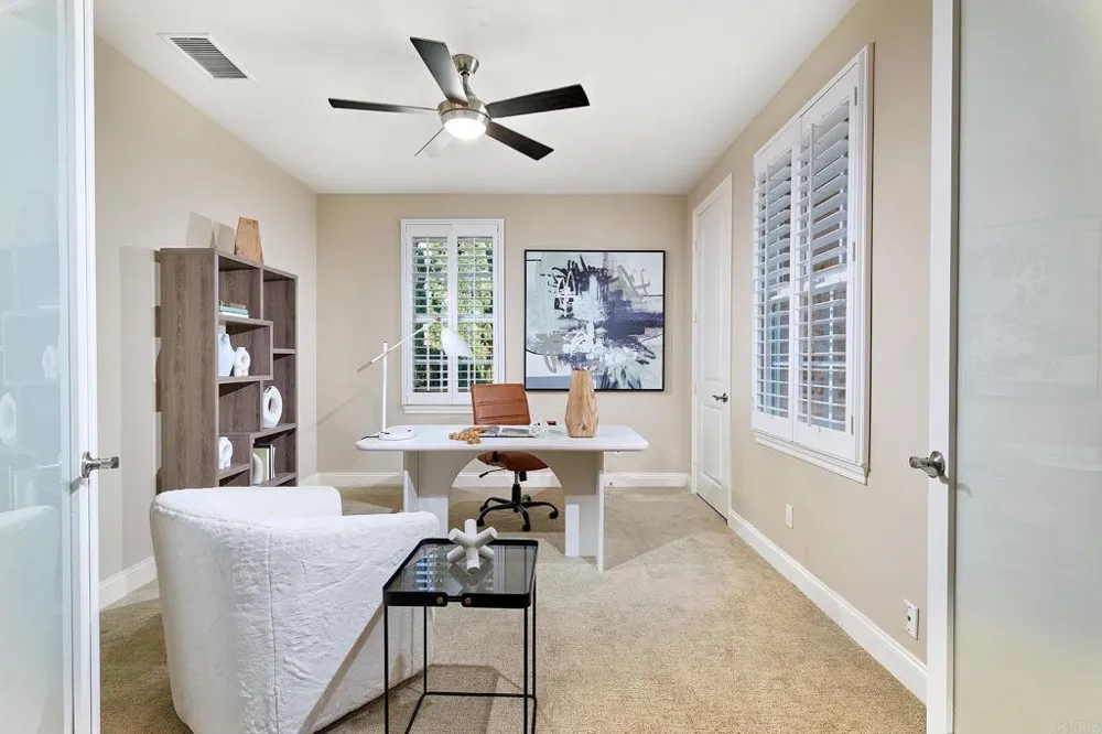 6936 SITIO CORDERO Carlsbad, CA 92009