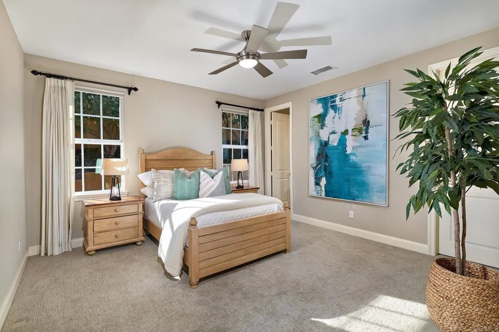 6936 SITIO CORDERO Carlsbad, CA 92009