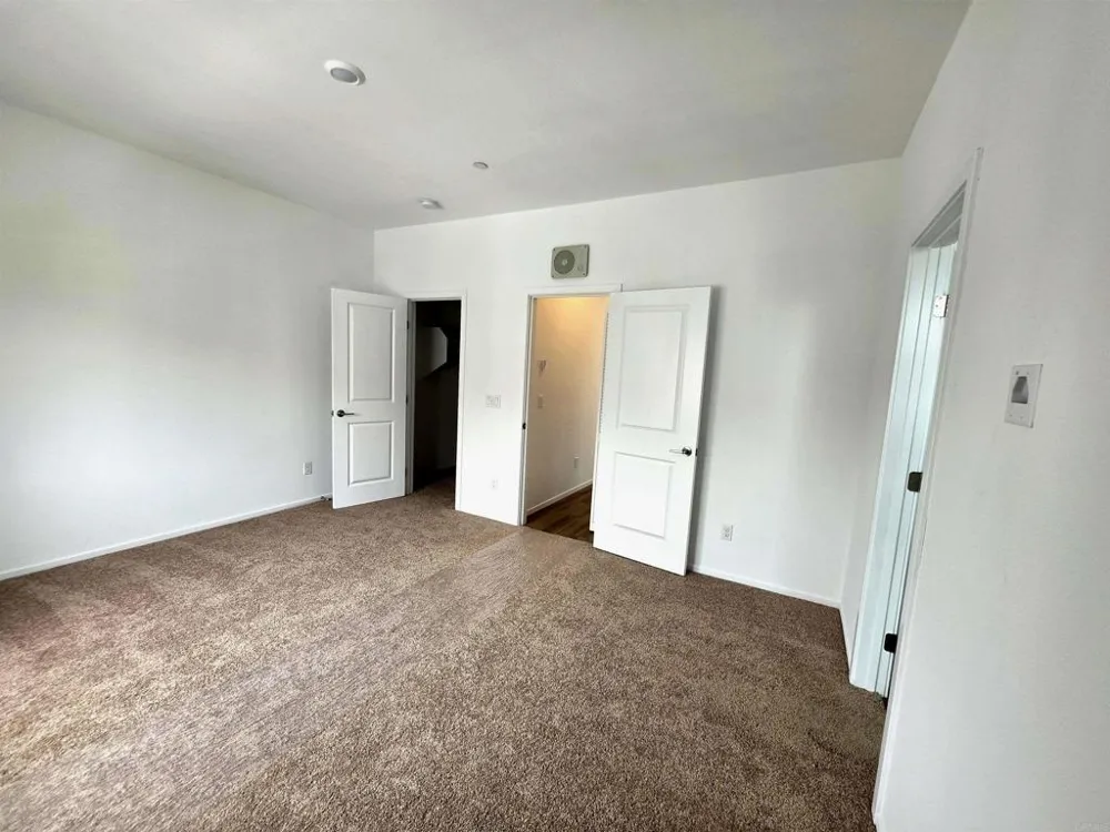 4966 Ocean View Boulevard San Diego, CA 92113