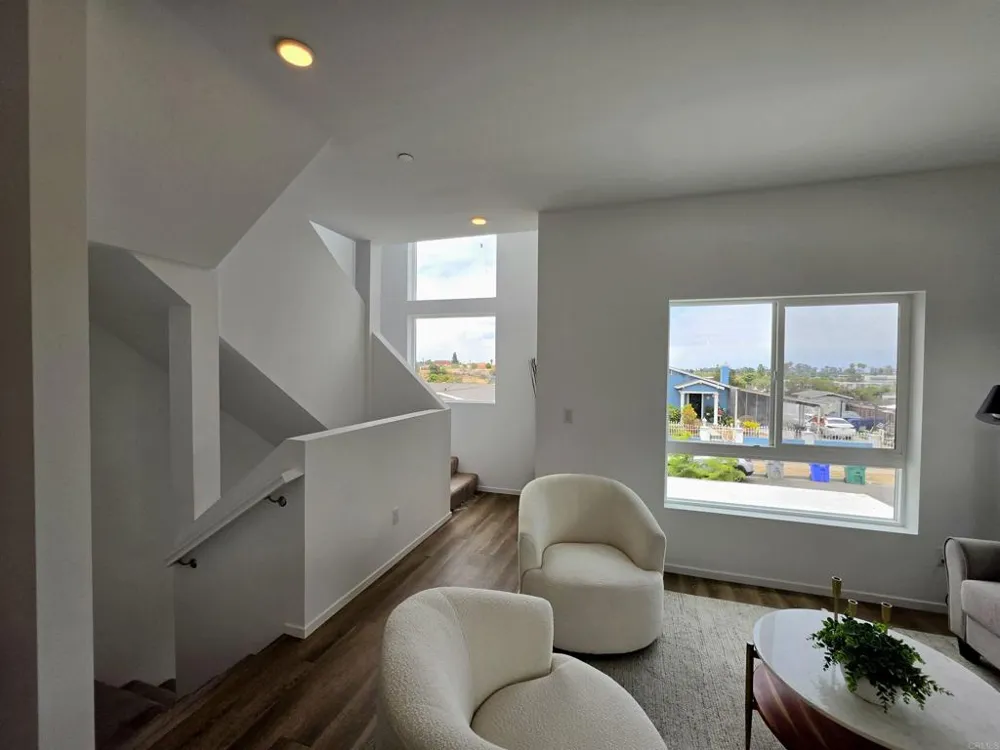 4966 Ocean View Boulevard San Diego, CA 92113