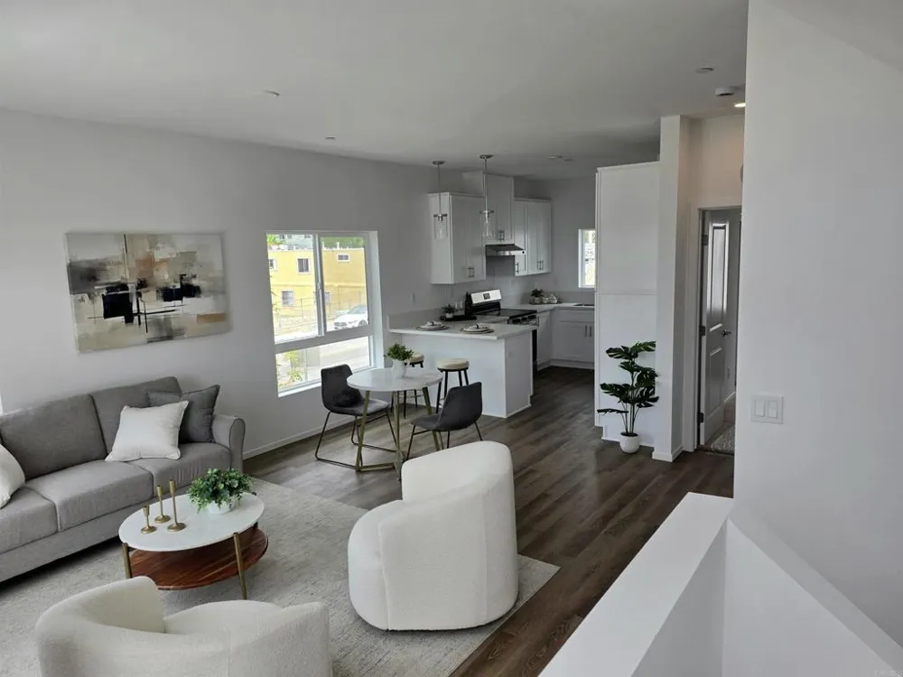 4966 Ocean View Boulevard San Diego, CA 92113